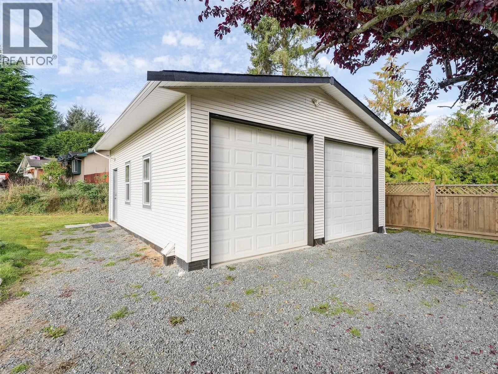 1666 Whiffin Spit Rd