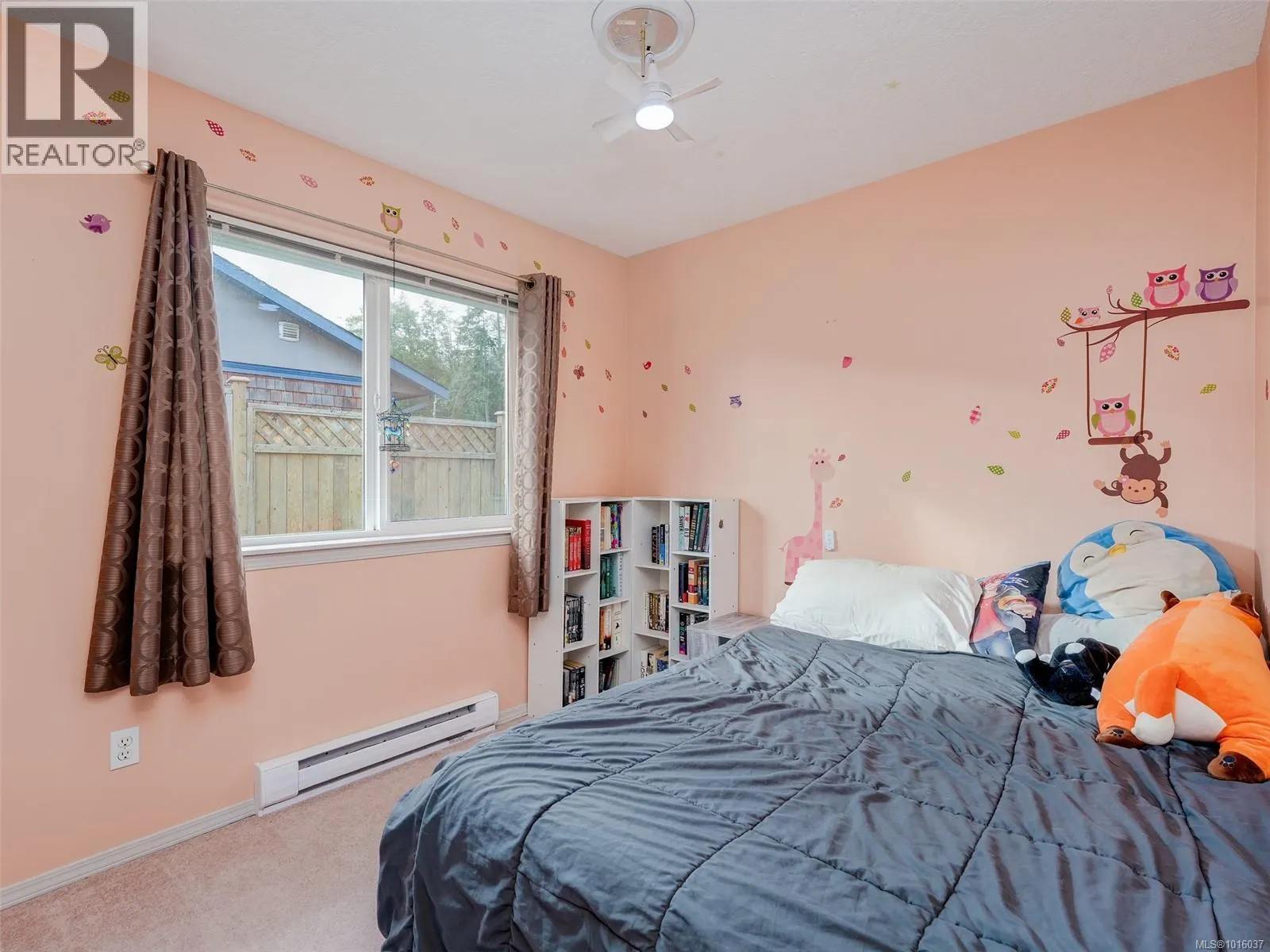 1666 Whiffin Spit Rd