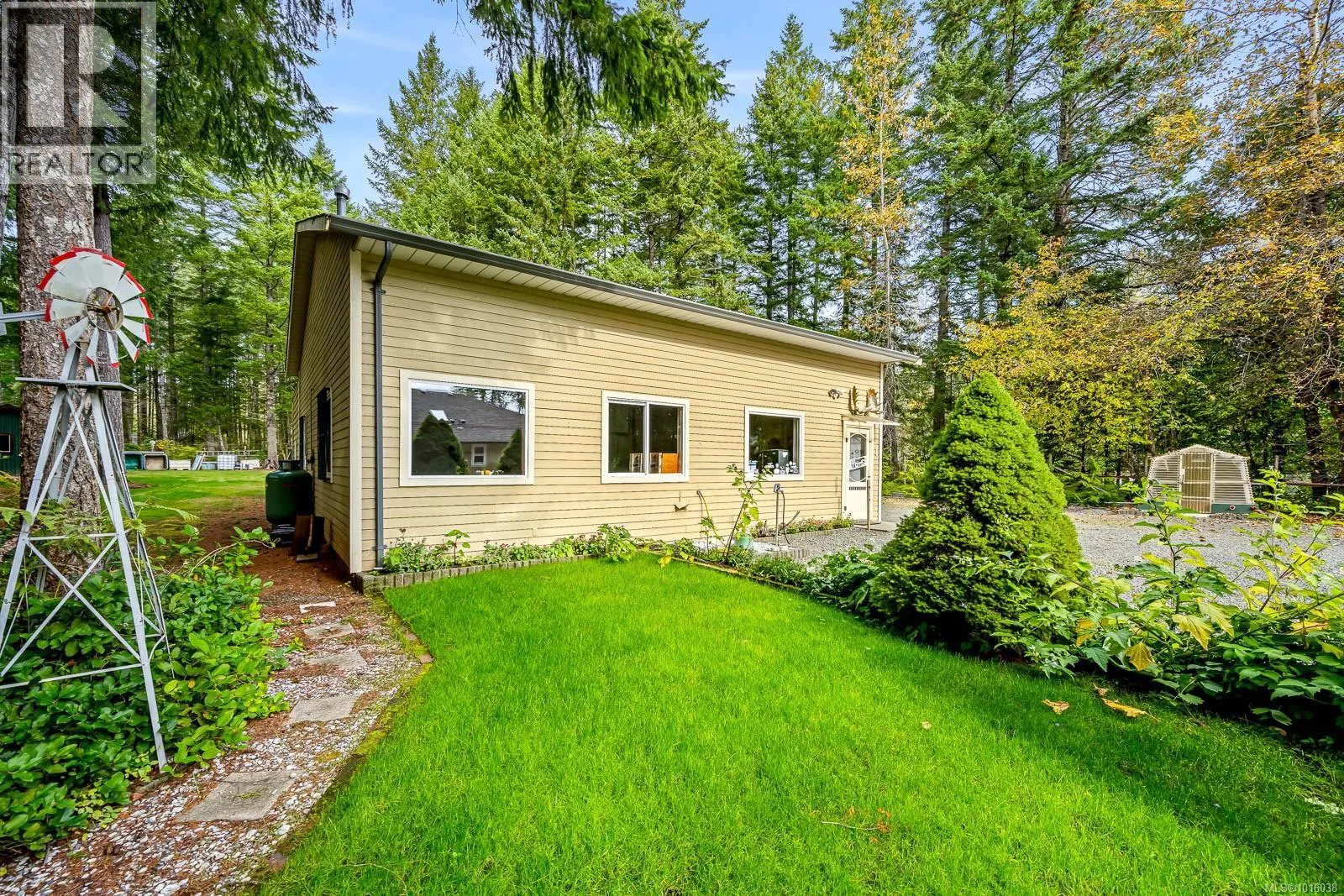 1294 WILLIAMS BEACH Rd