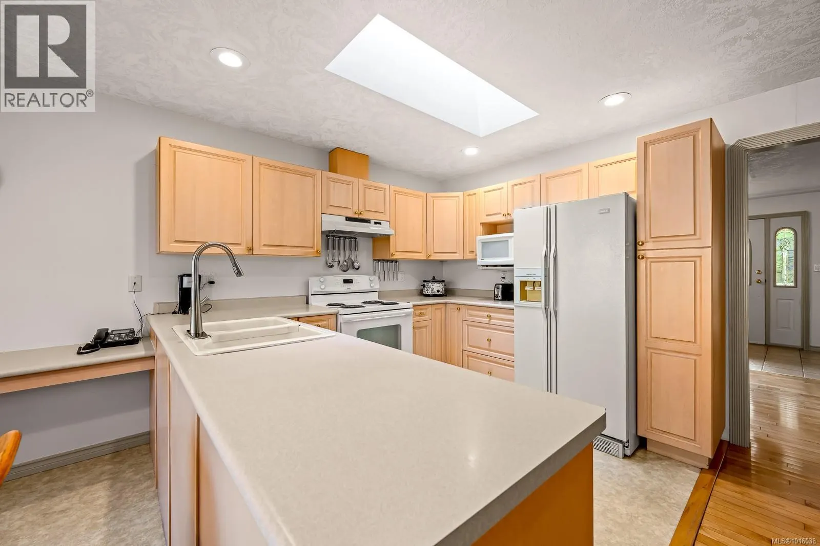 1294 WILLIAMS BEACH Rd