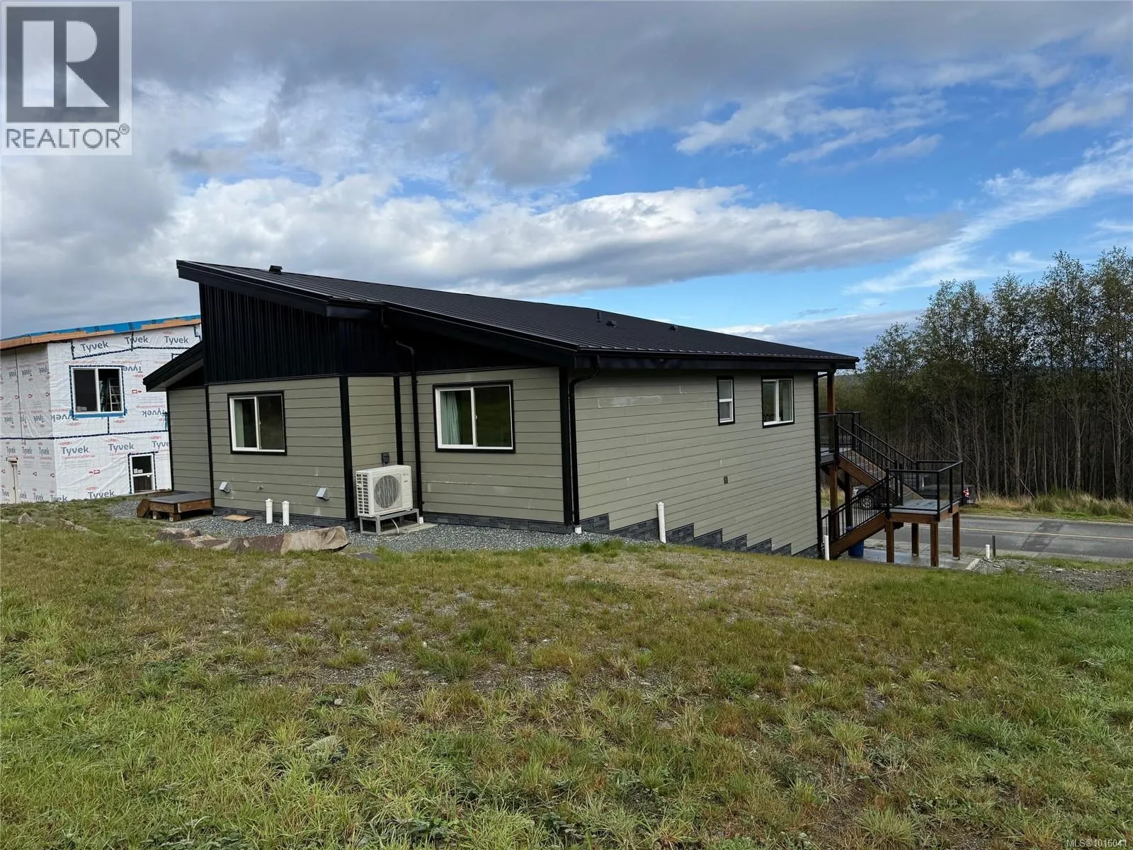 2087 Pioneer Hill Dr