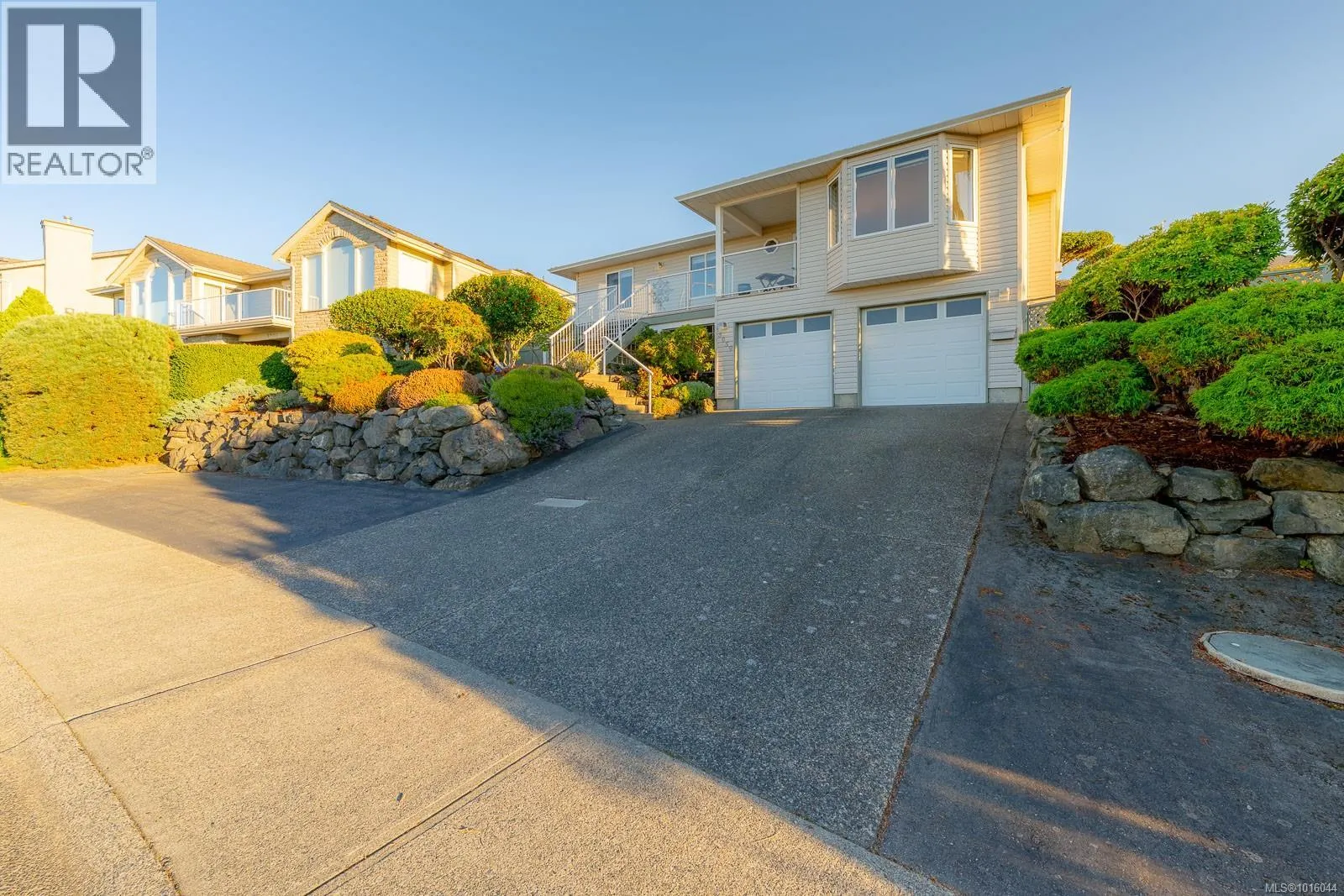 5059 Vista View Cres