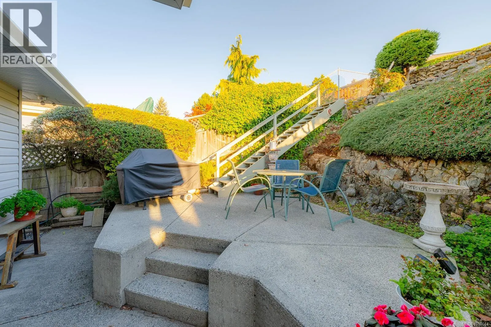 5059 Vista View Cres
