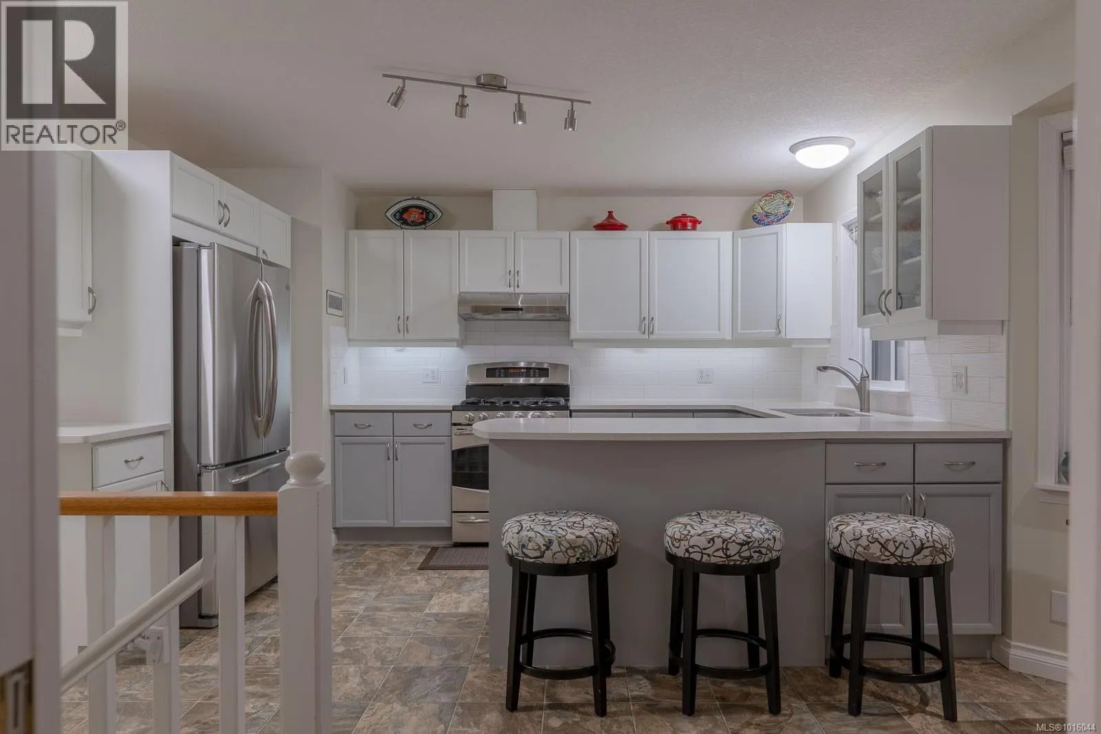 5059 Vista View Cres