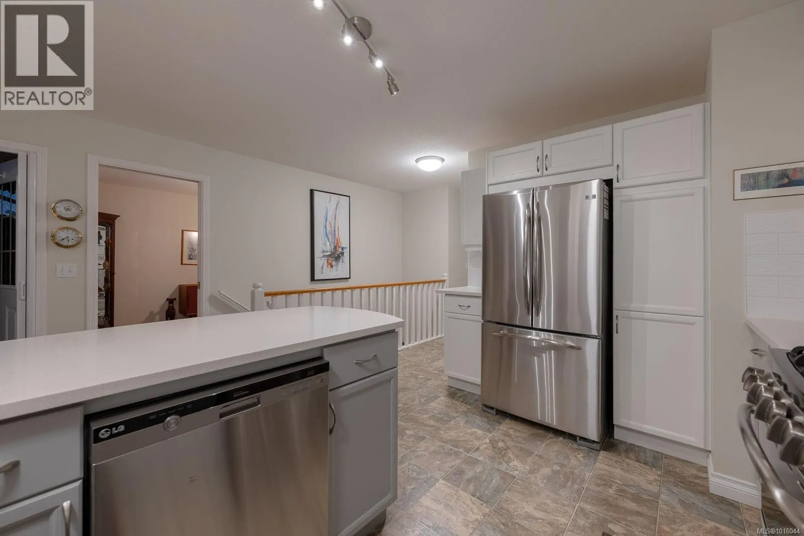 5059 Vista View Cres