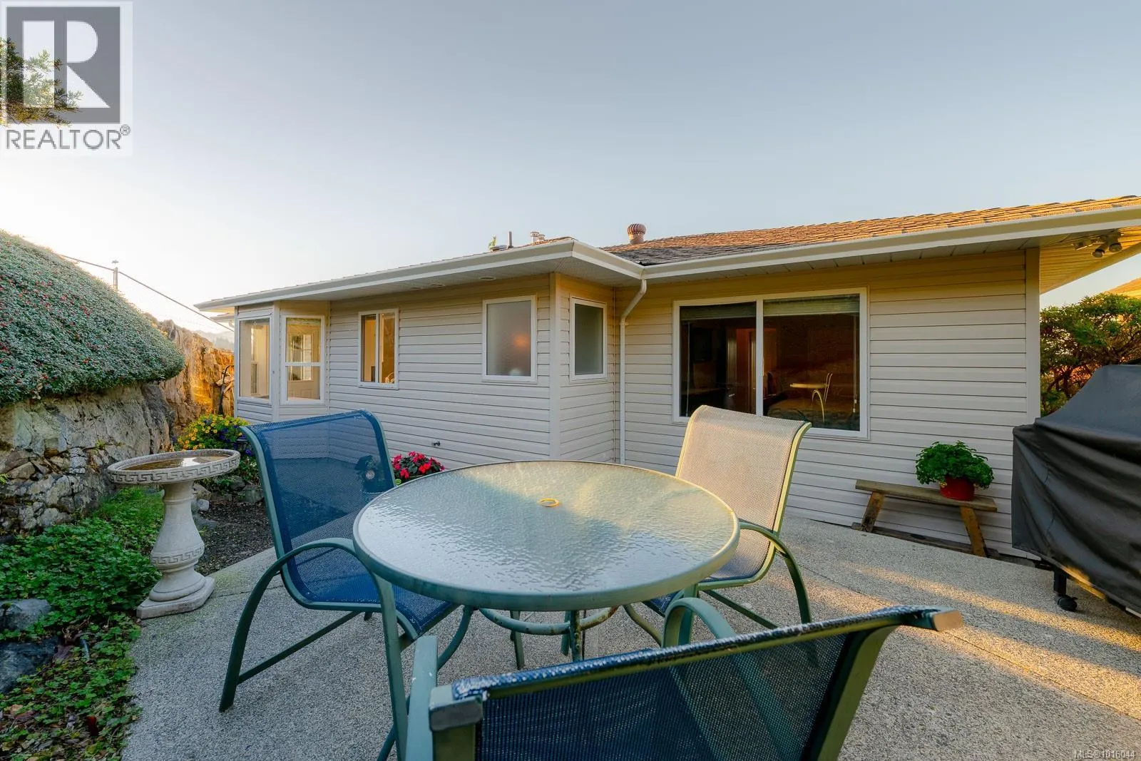 5059 Vista View Cres