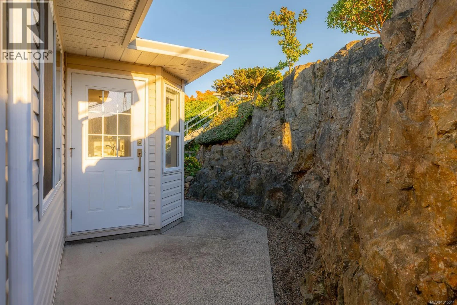 5059 Vista View Cres