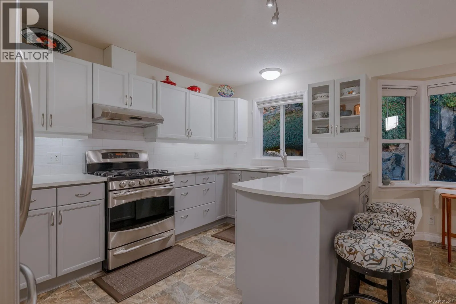 5059 Vista View Cres