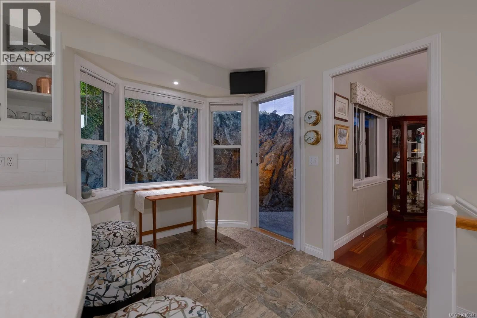 5059 Vista View Cres
