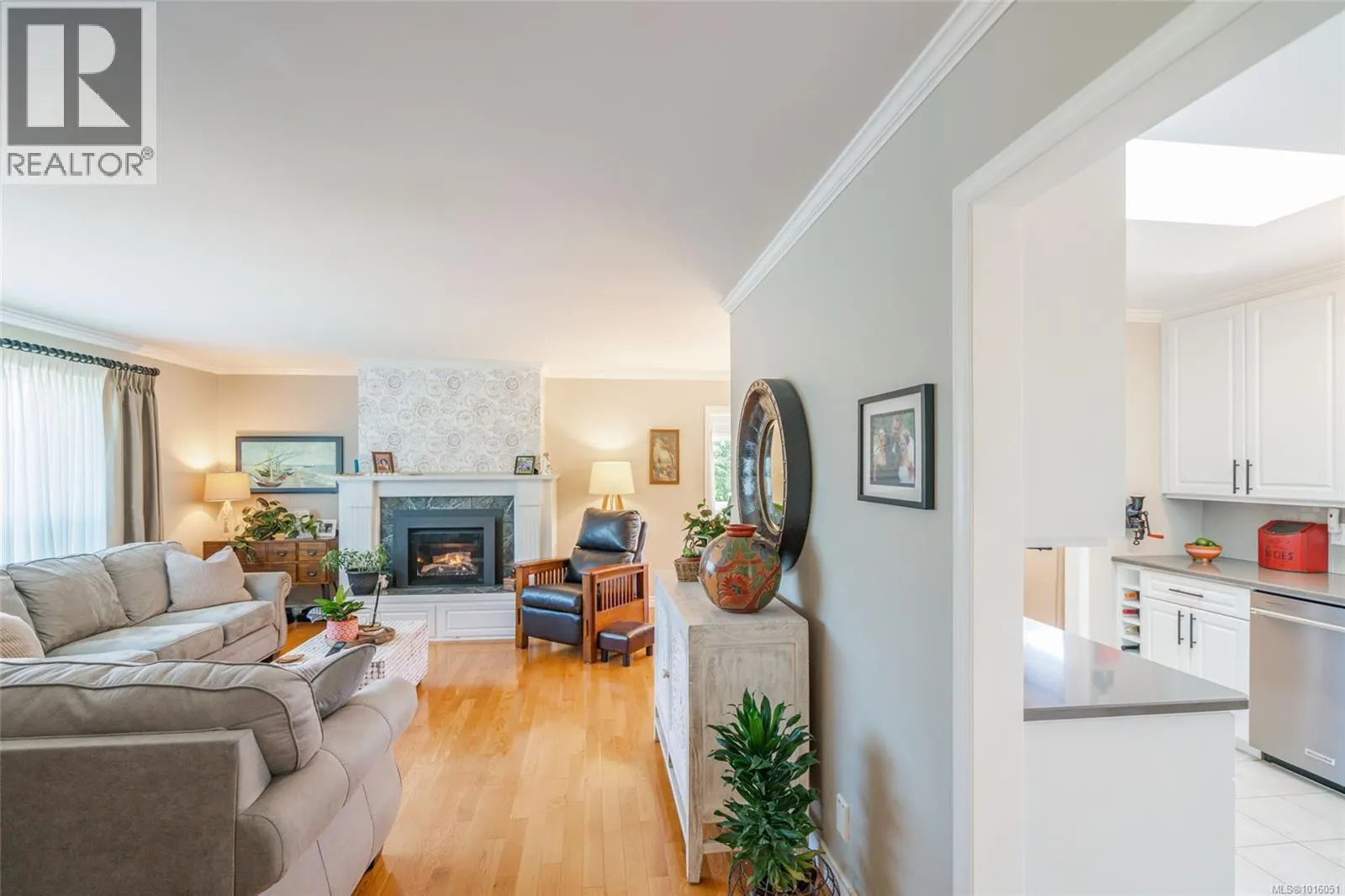 1720 McLauchlin Dr