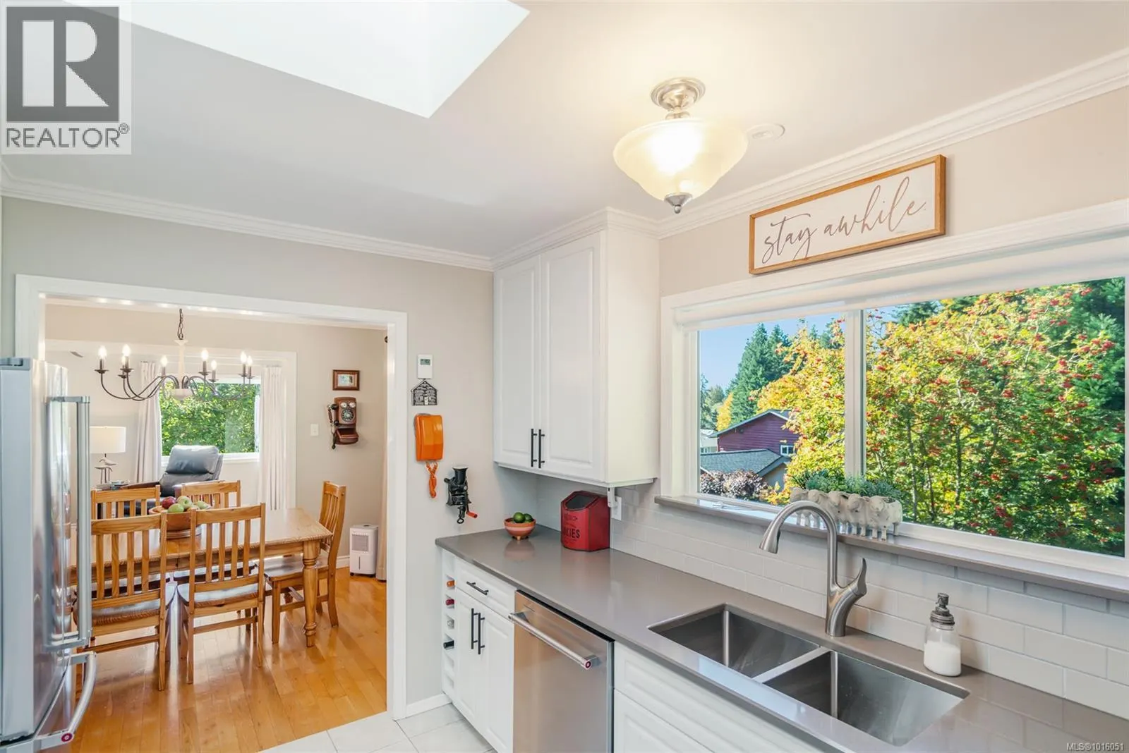 1720 McLauchlin Dr