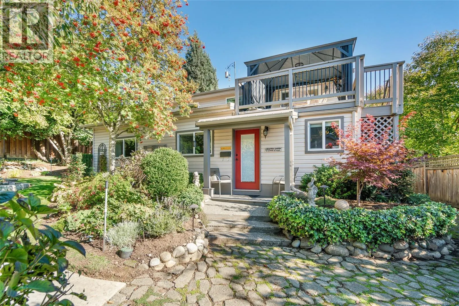 1720 McLauchlin Dr