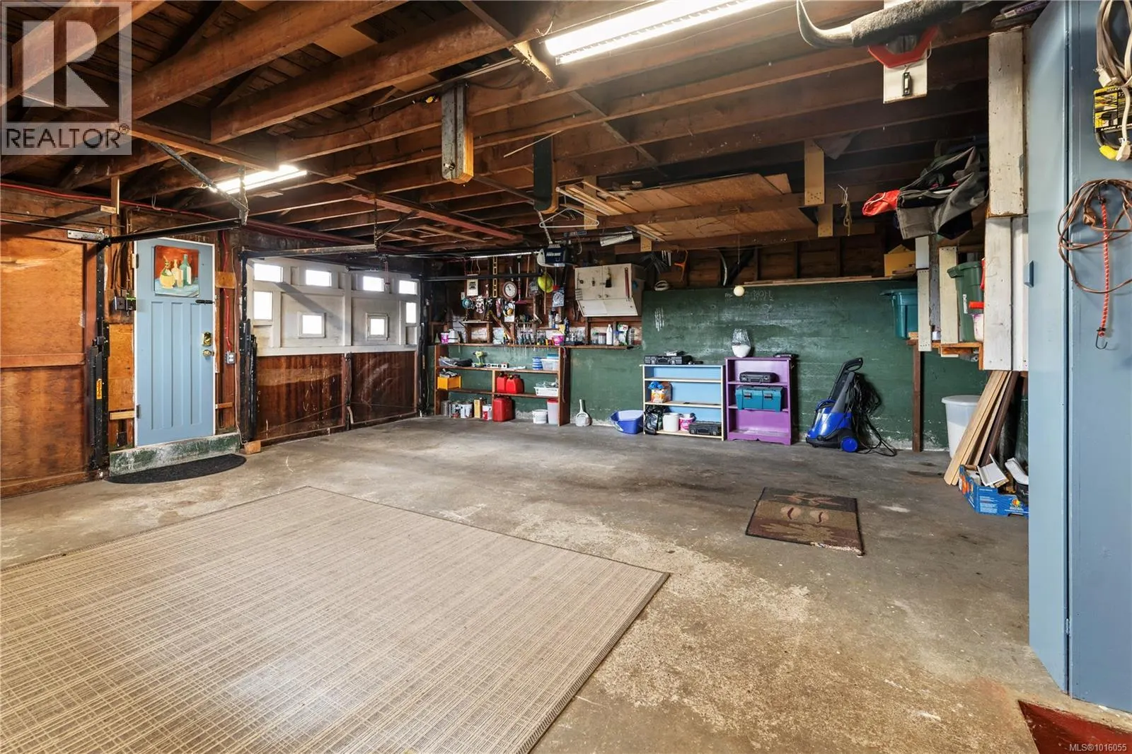 609 Milton St