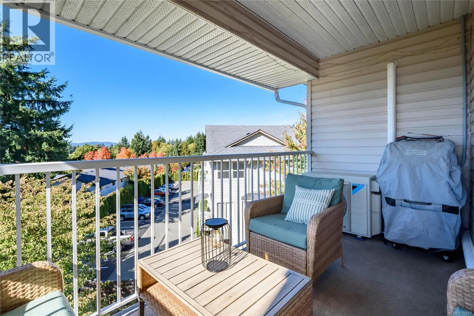 304 4685 Alderwood Pl