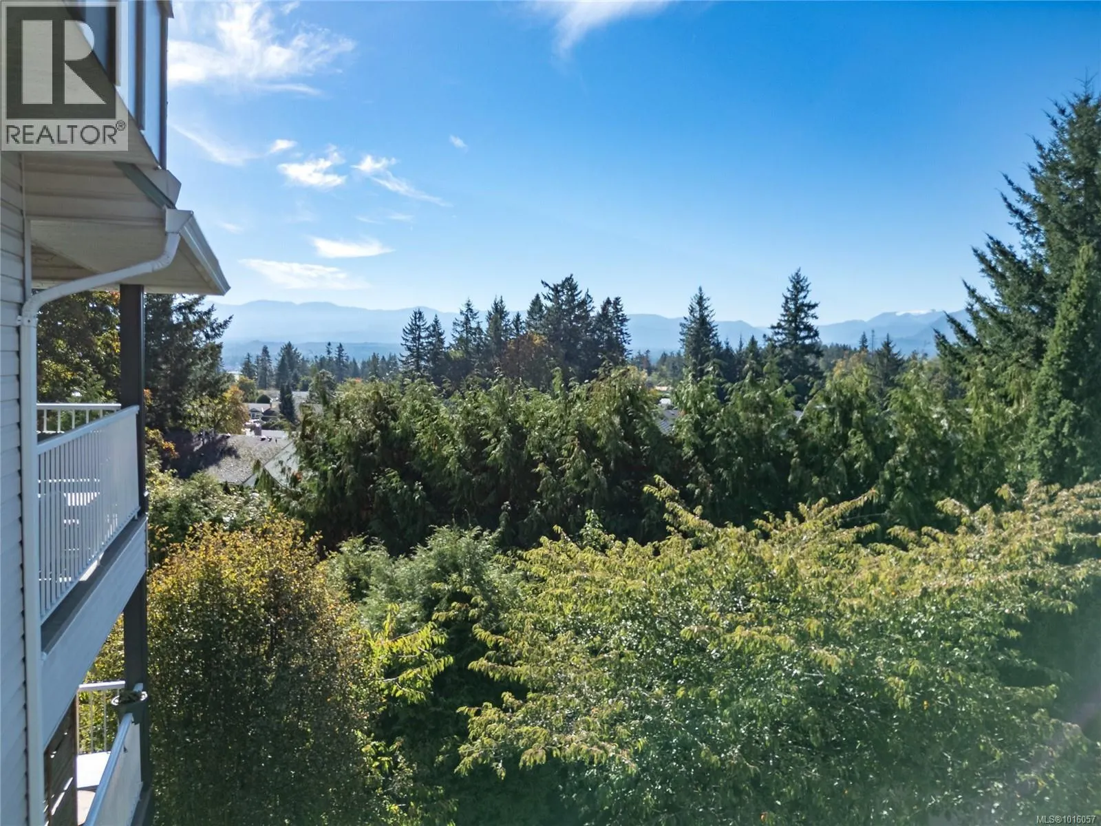 304 4685 Alderwood Pl