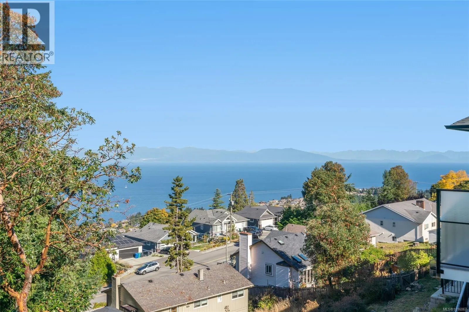 124 Hawk Point Rd