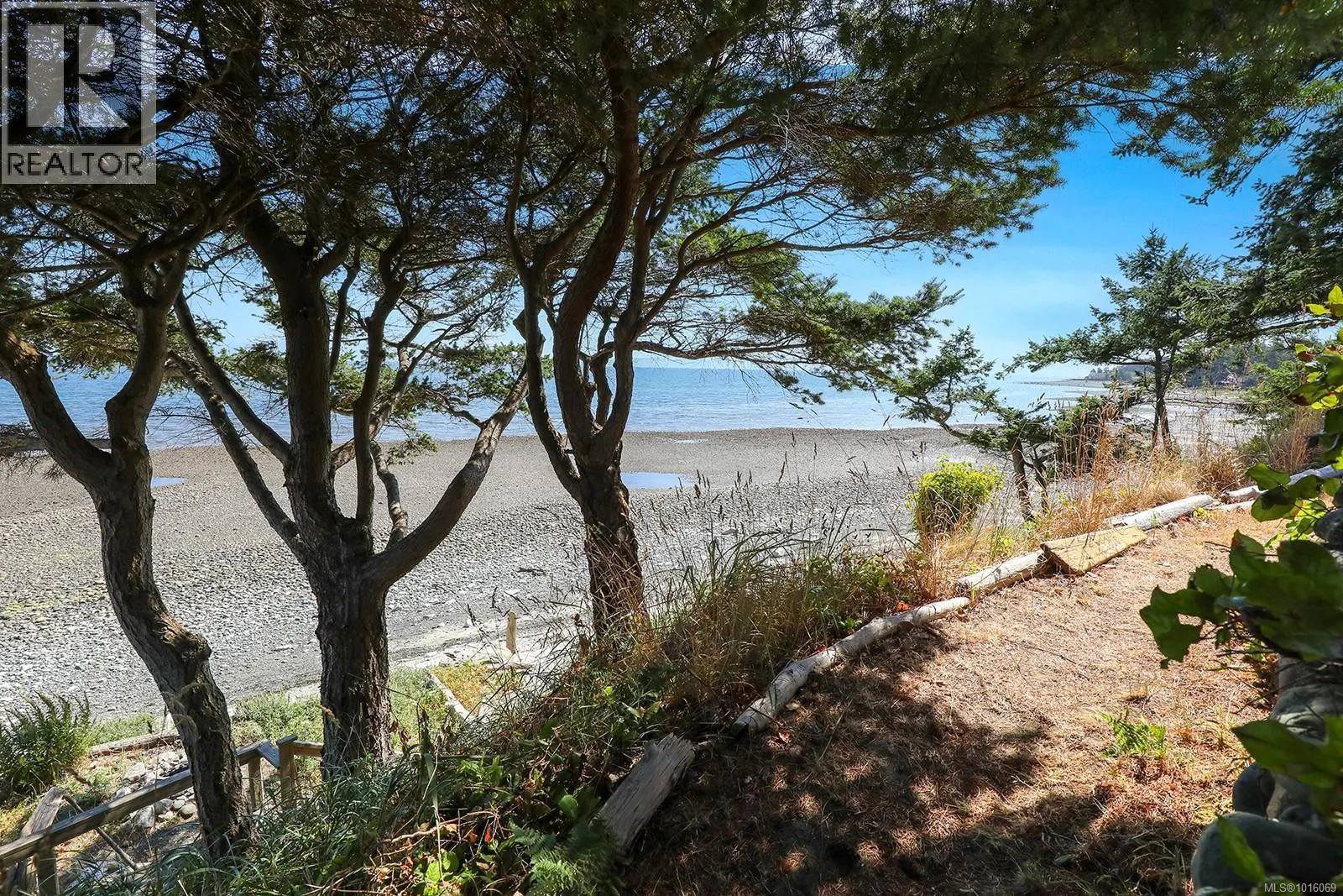 1826 Astra Rd