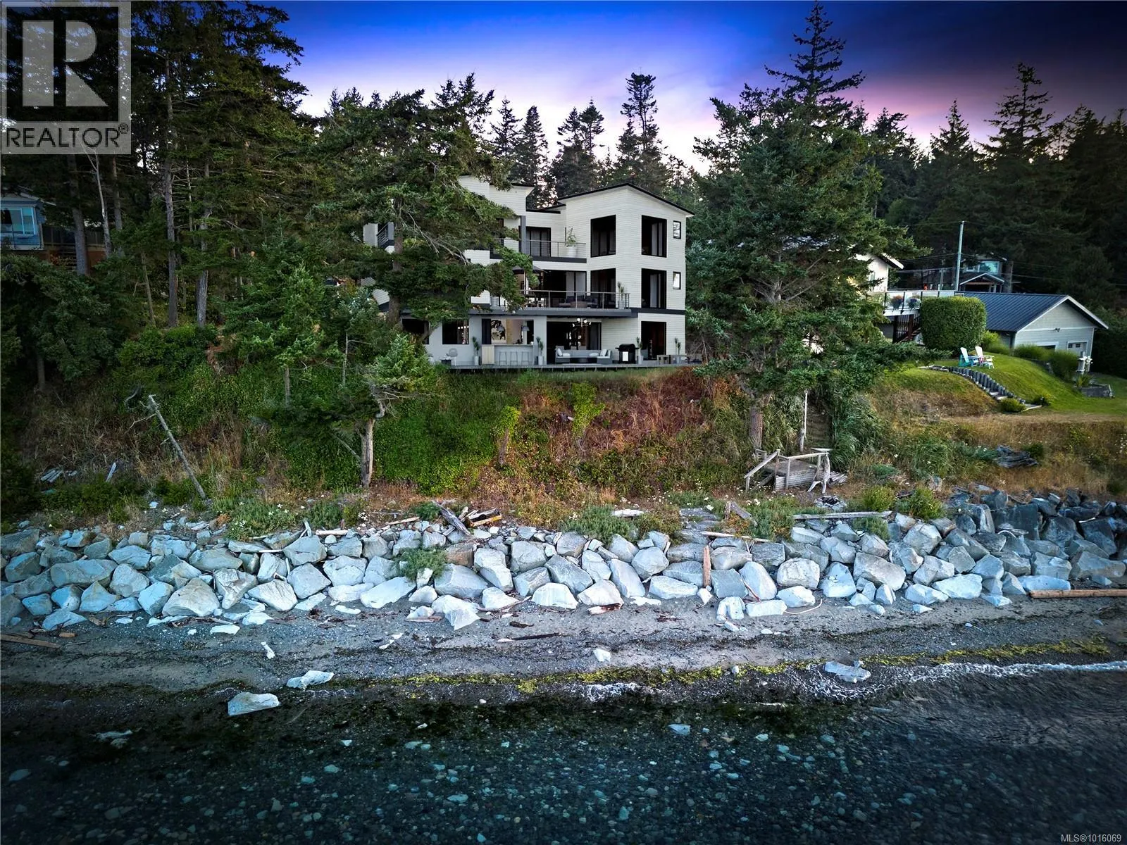 1826 Astra Rd
