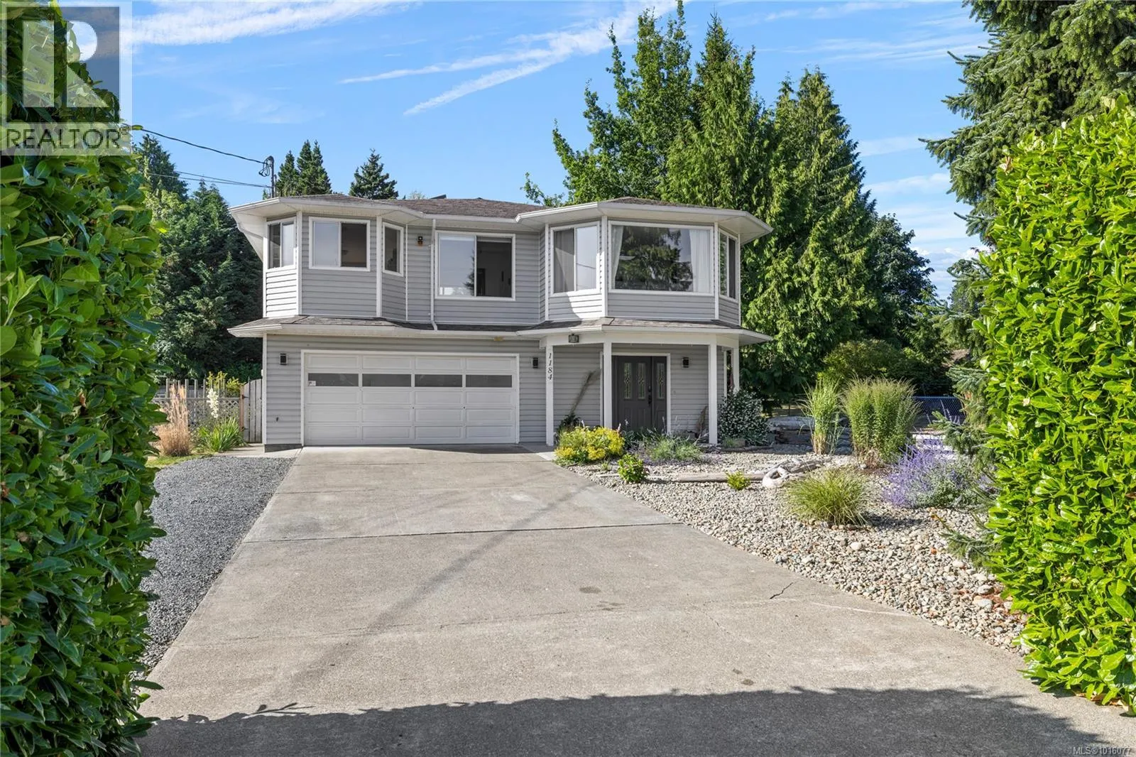 1184 Centre Rd