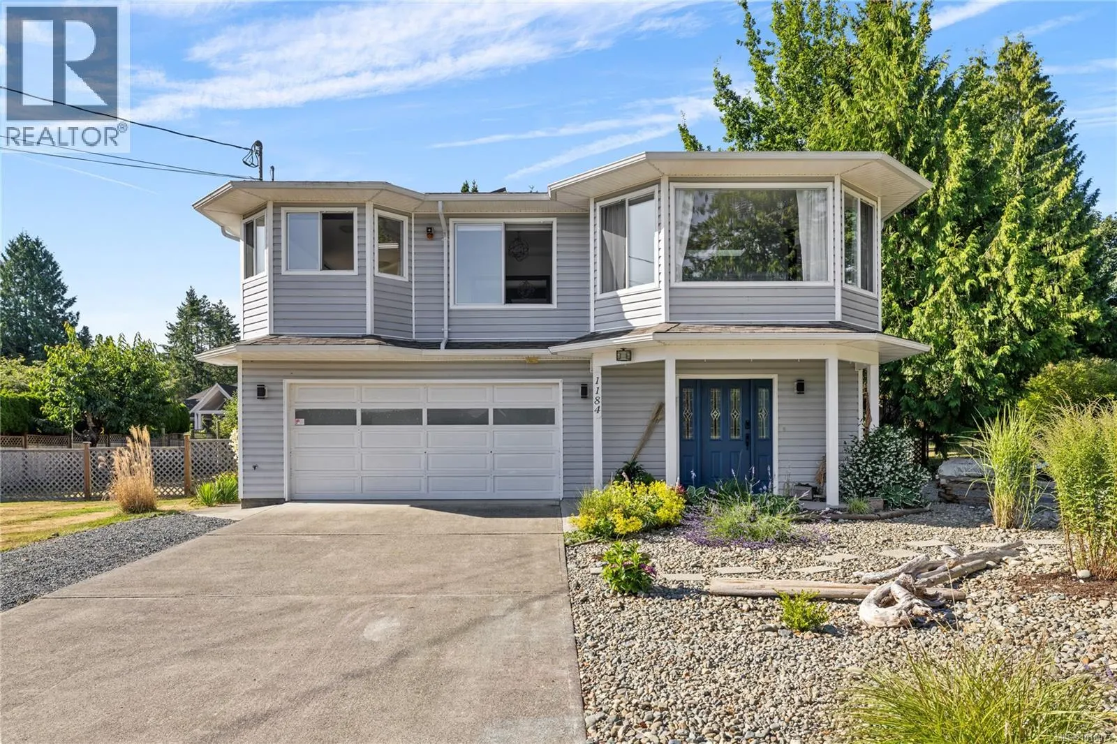 1184 Centre Rd