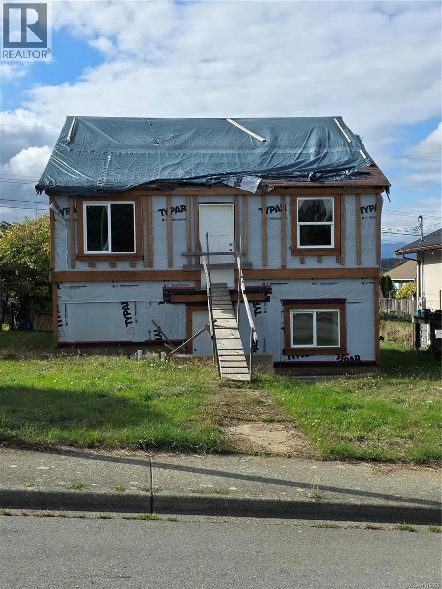 3218 7th Ave