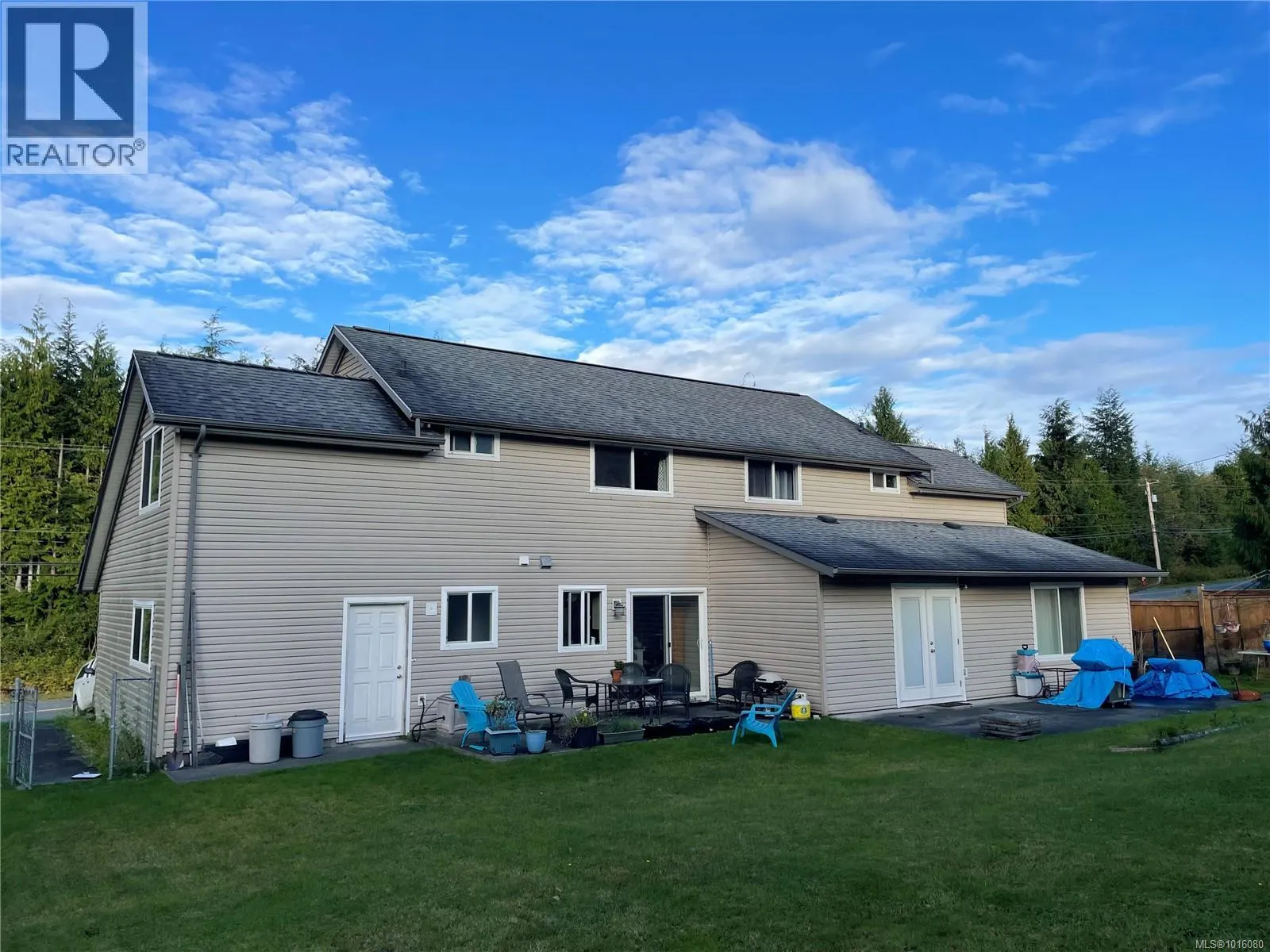 5060 Beaver Harbour Rd