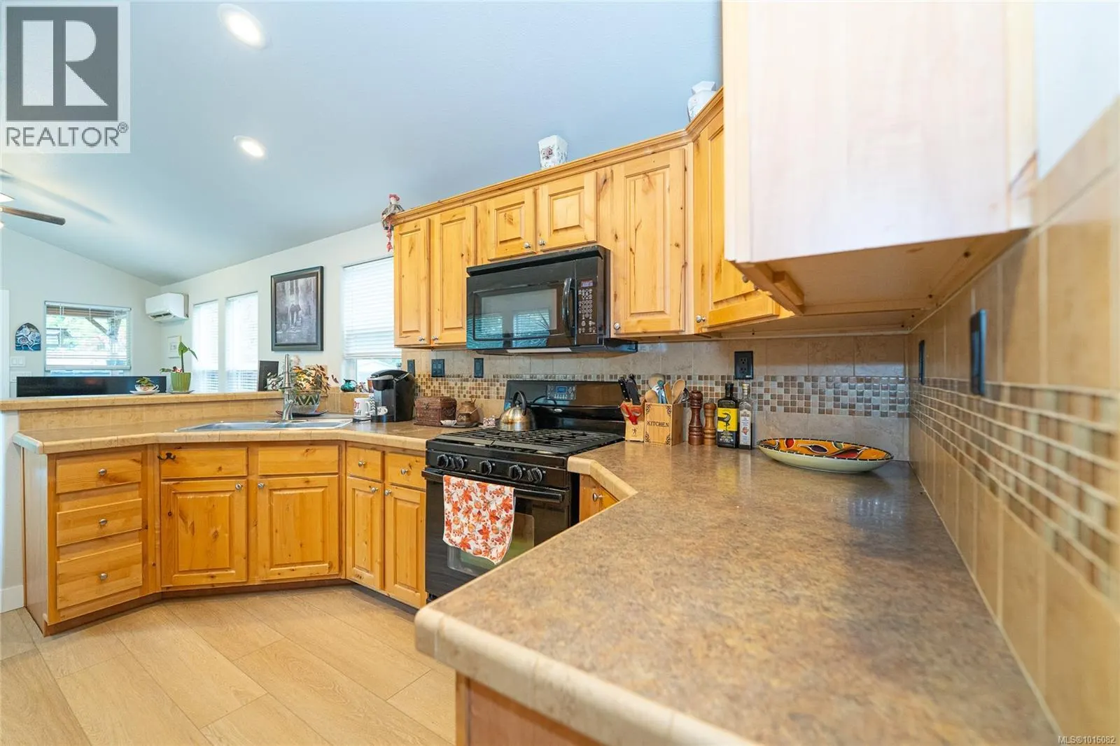 350 3042 River Rd