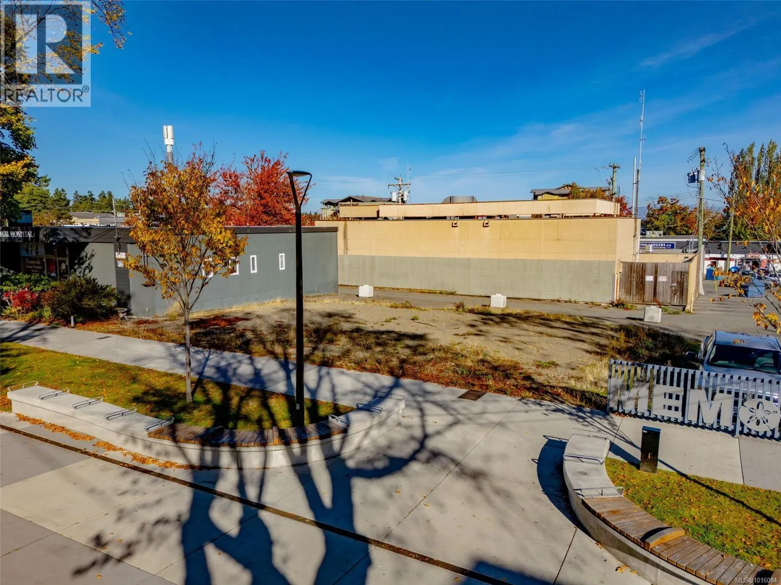 Lot 35 Memorial Ave