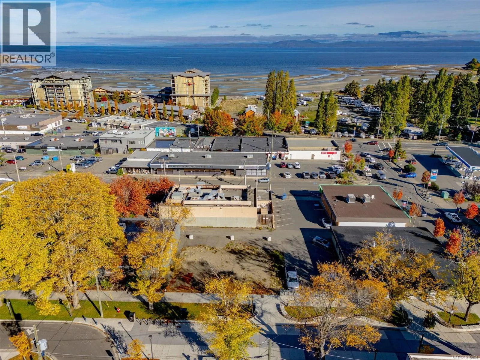 Lot 35 Memorial Ave