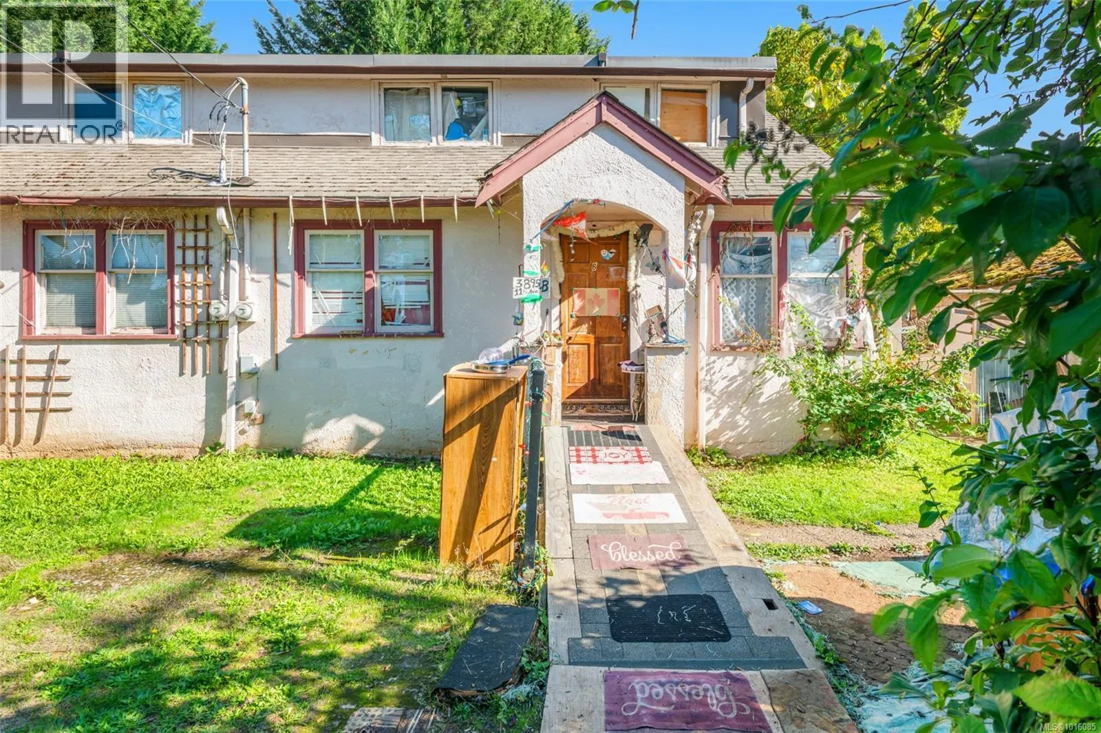 3895 11th Ave