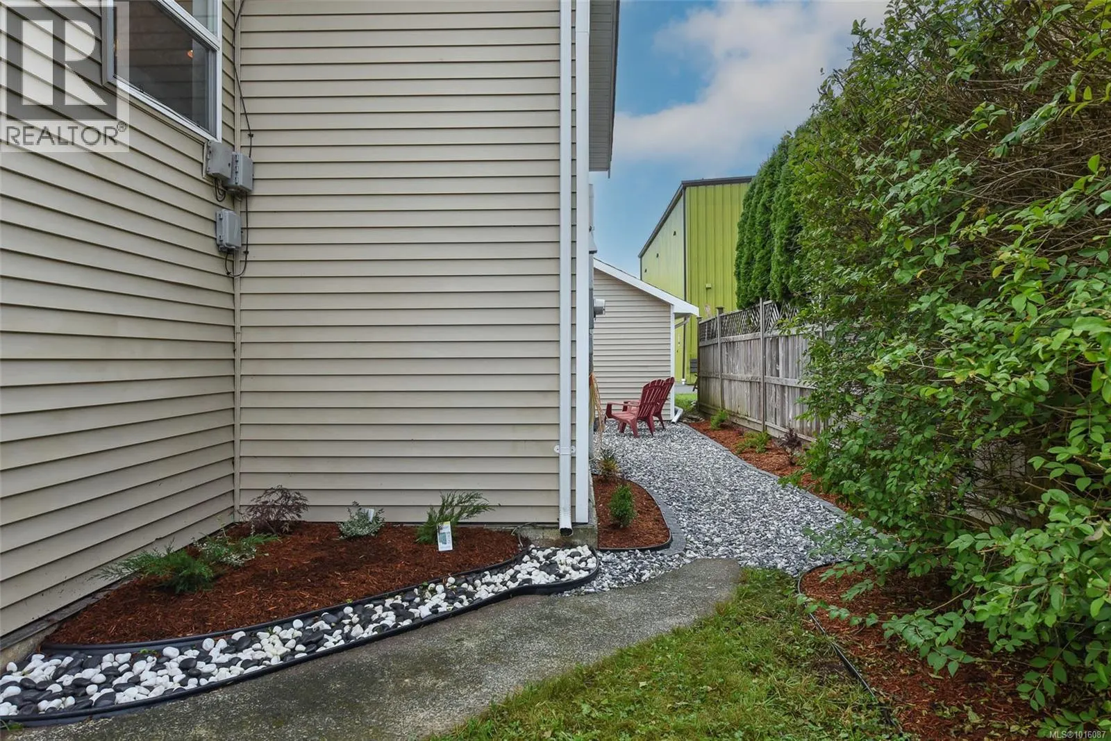 1971 19th Ave