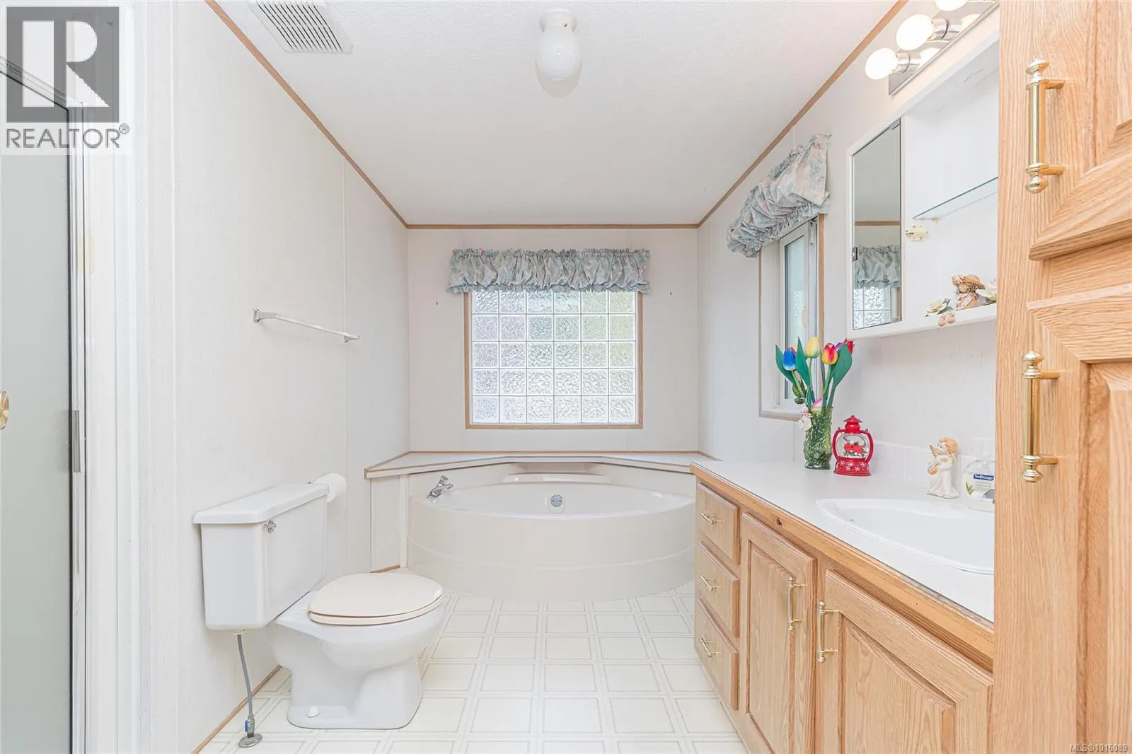 2574 Heron Way