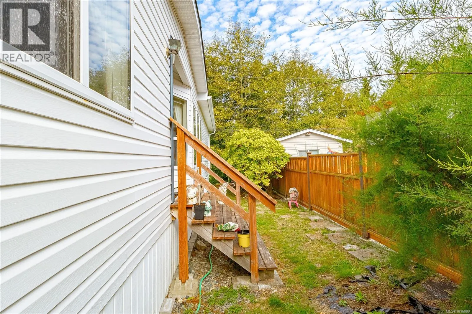 2574 Heron Way