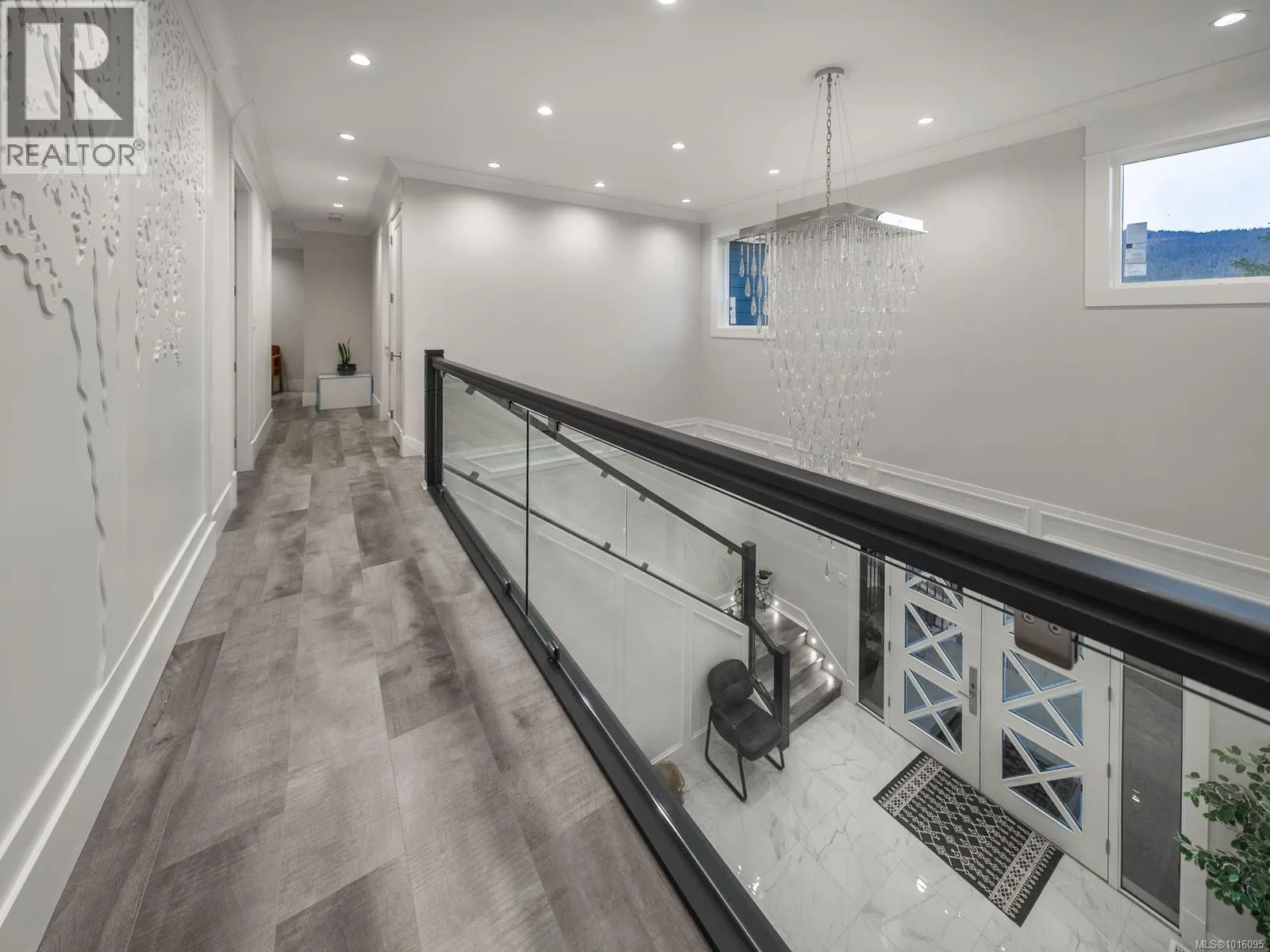 6118 Cottam Rd