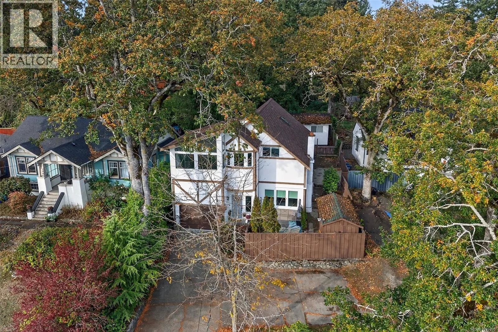 1030 Burnside Rd W