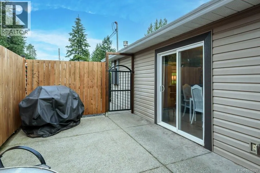 B 1750 15th St