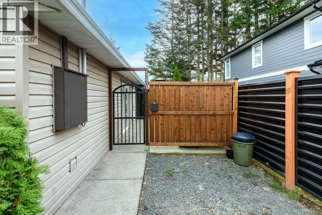 B 1750 15th St