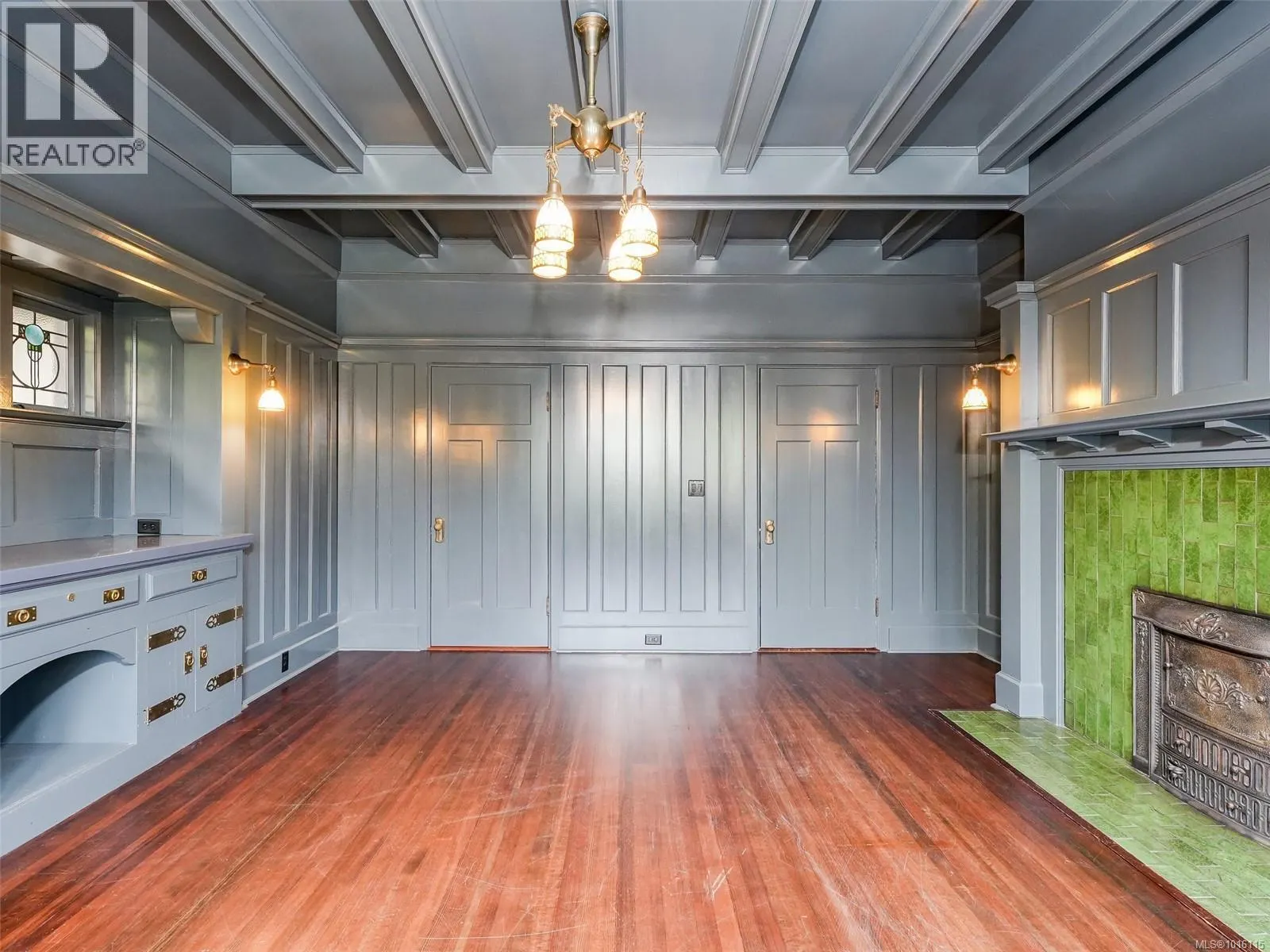 943 St. Charles St