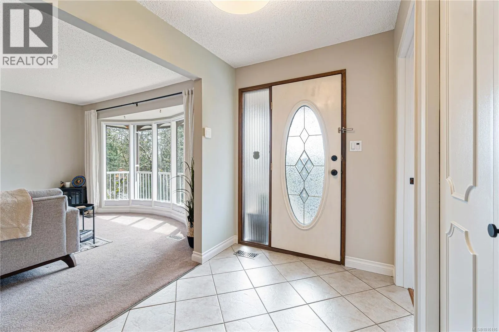 3270 Smugglers Hill Dr