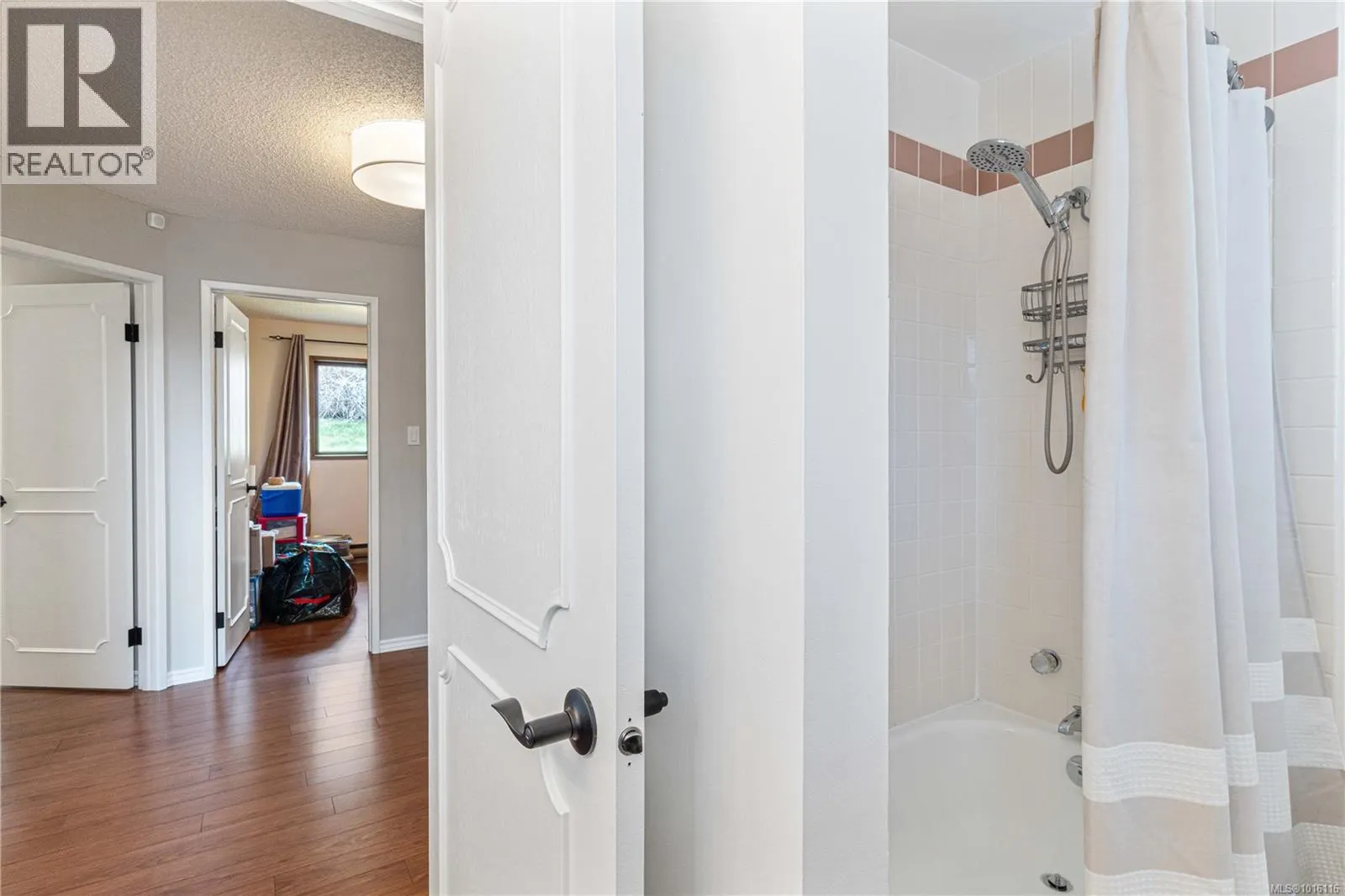3270 Smugglers Hill Dr