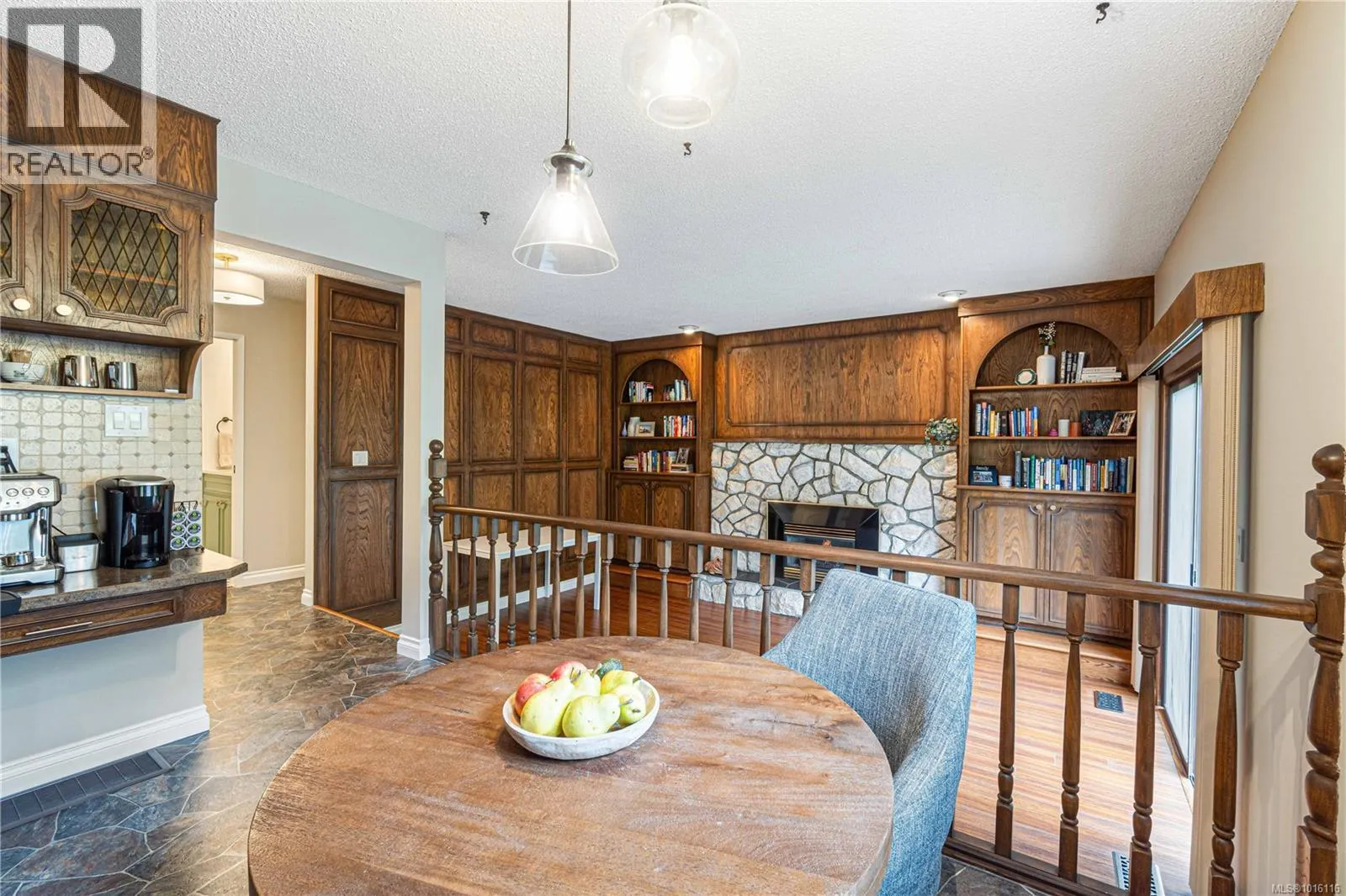 3270 Smugglers Hill Dr