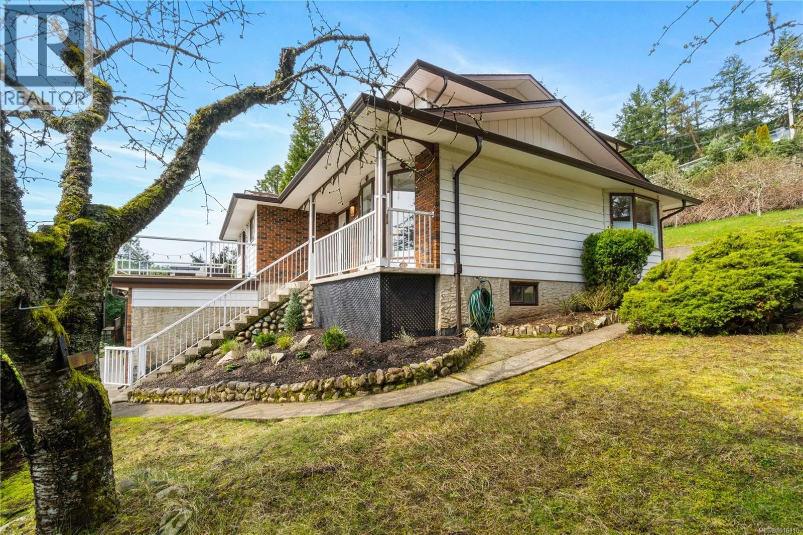 3270 Smugglers Hill Dr