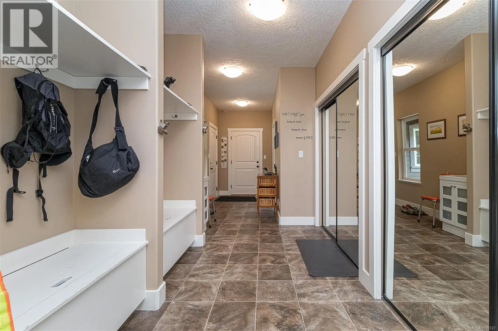 1655 Wyatt's Way