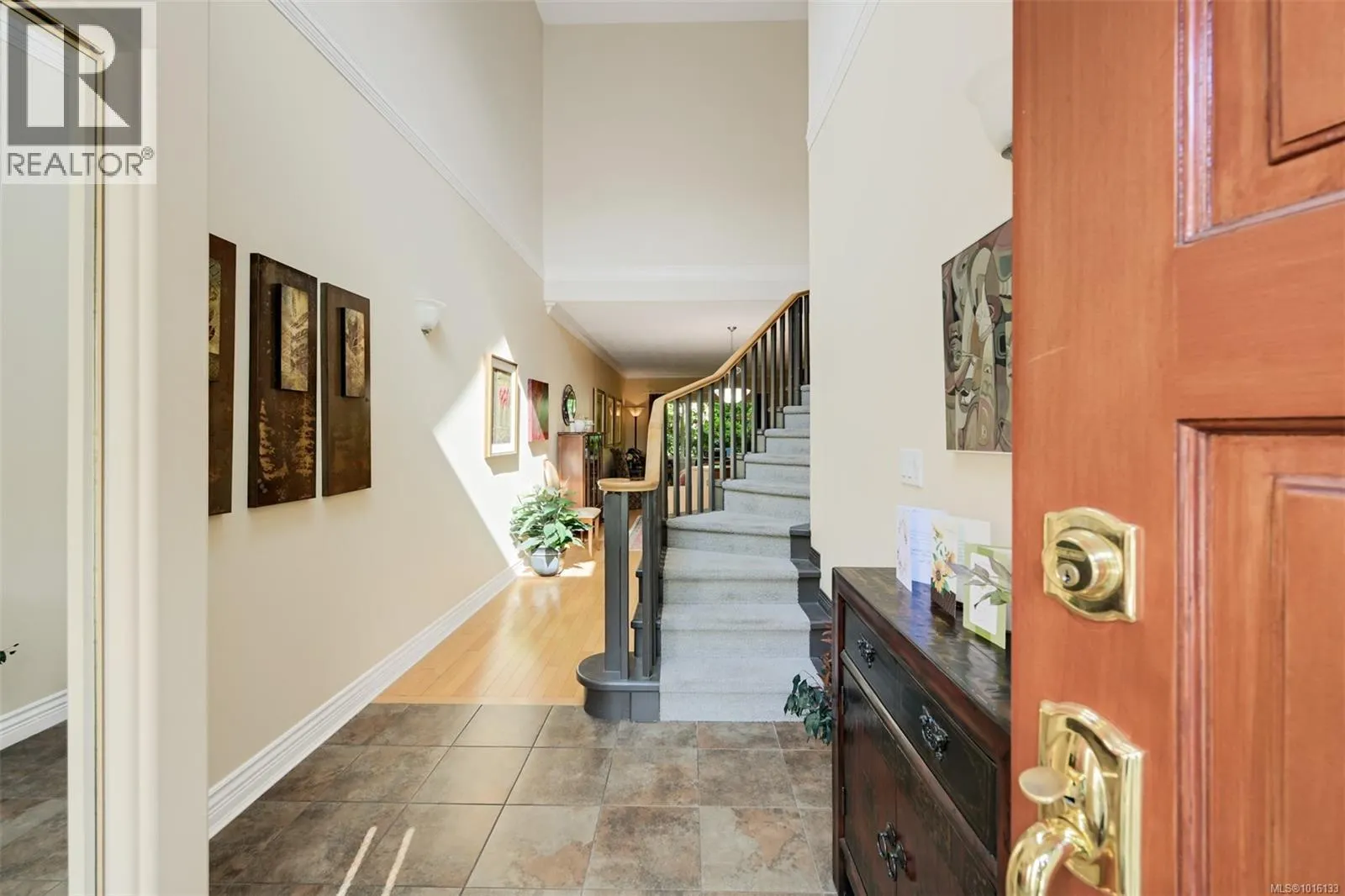 4 4522 Gordon Point Dr