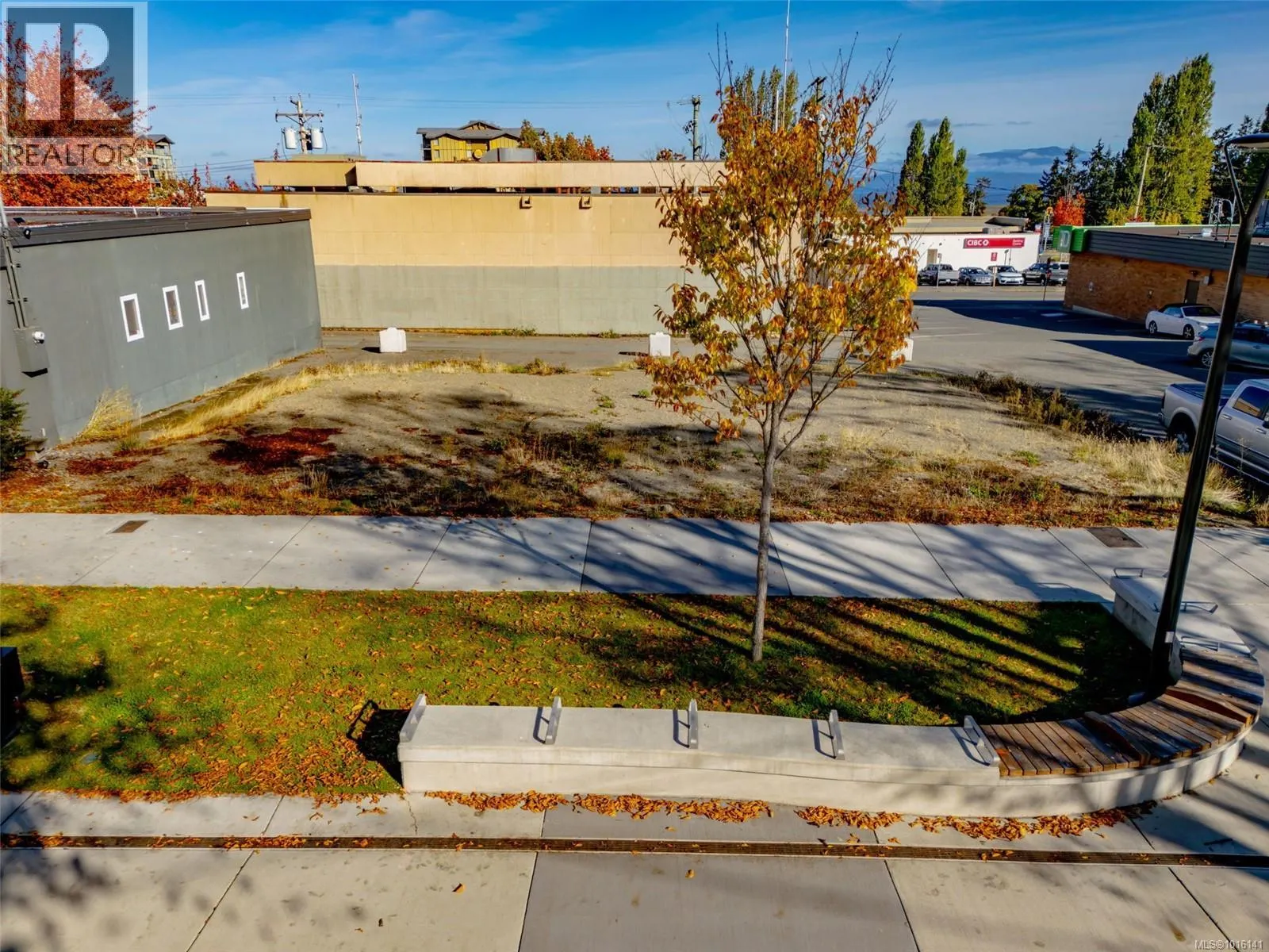 Lot 34 Memorial Ave