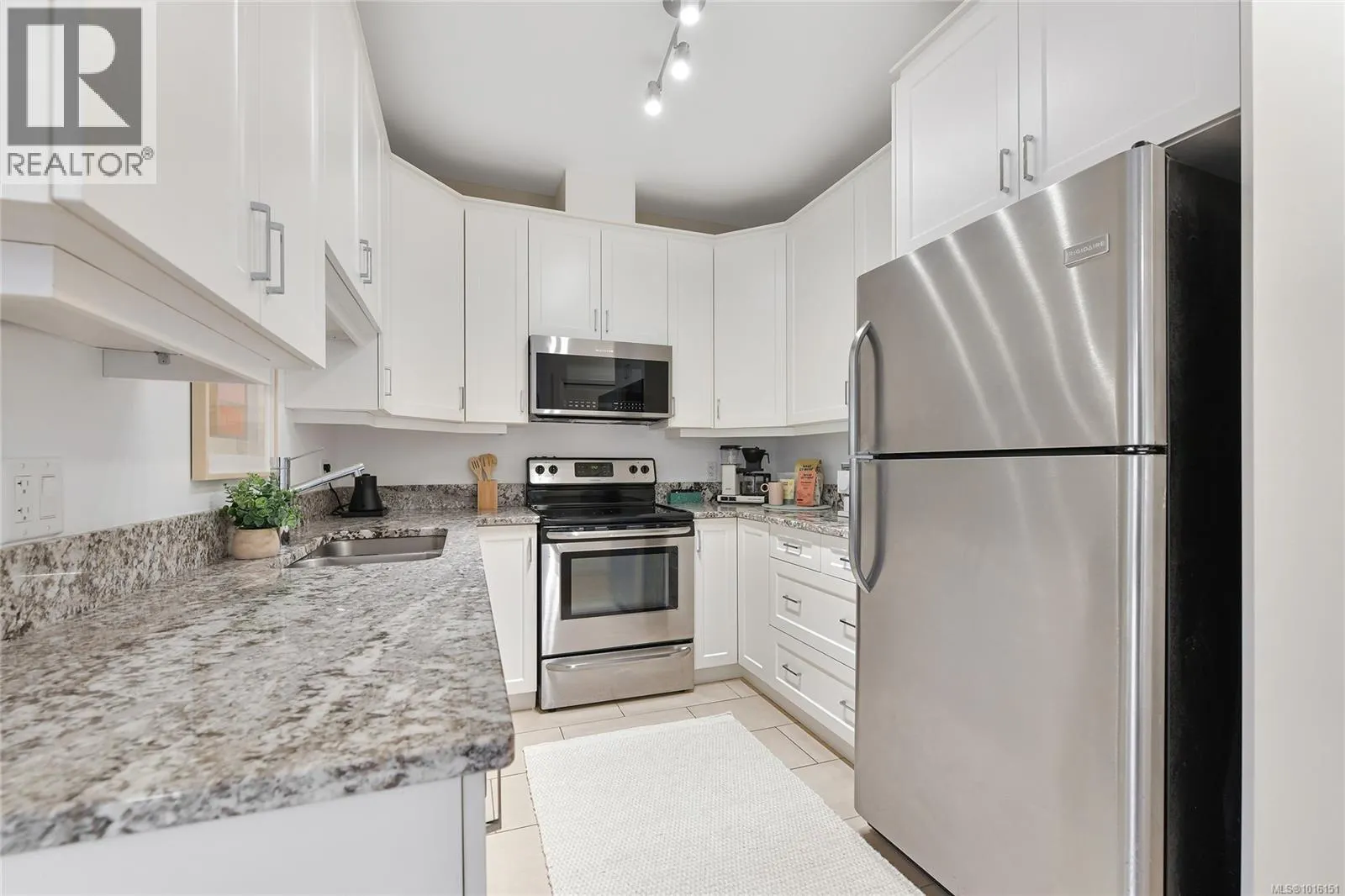 107 1145 Sikorsky Rd