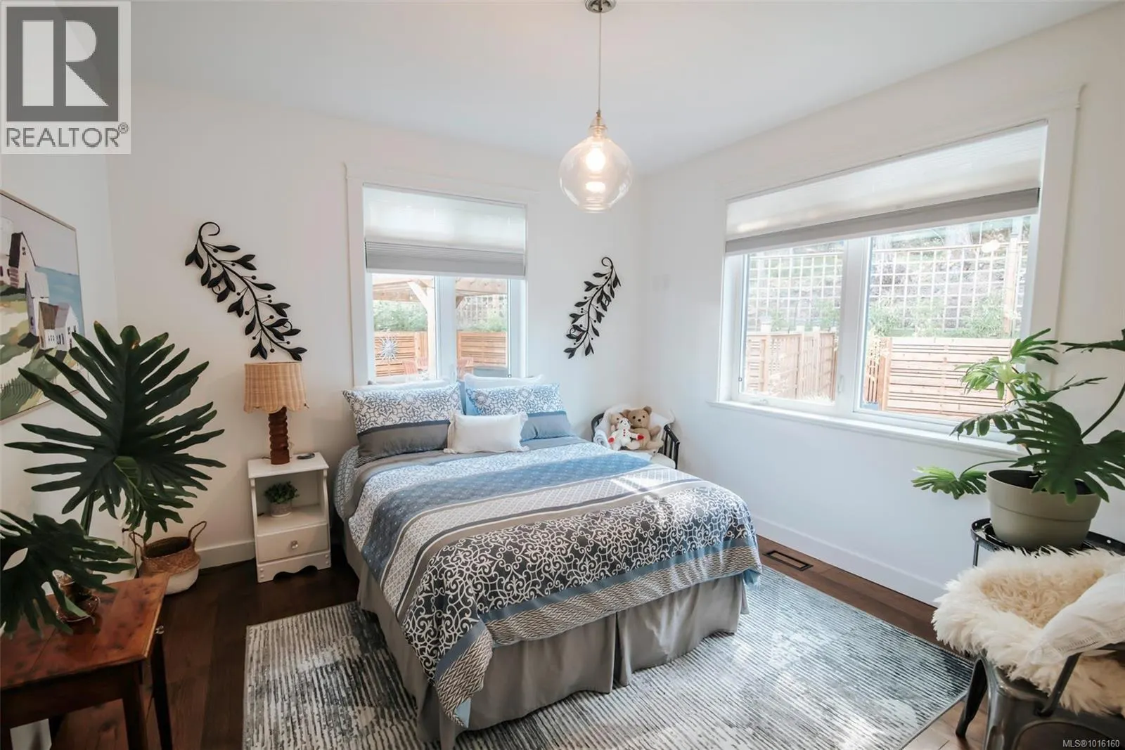 347 Collins Rd