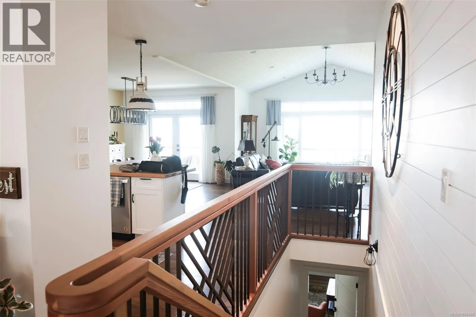 347 Collins Rd