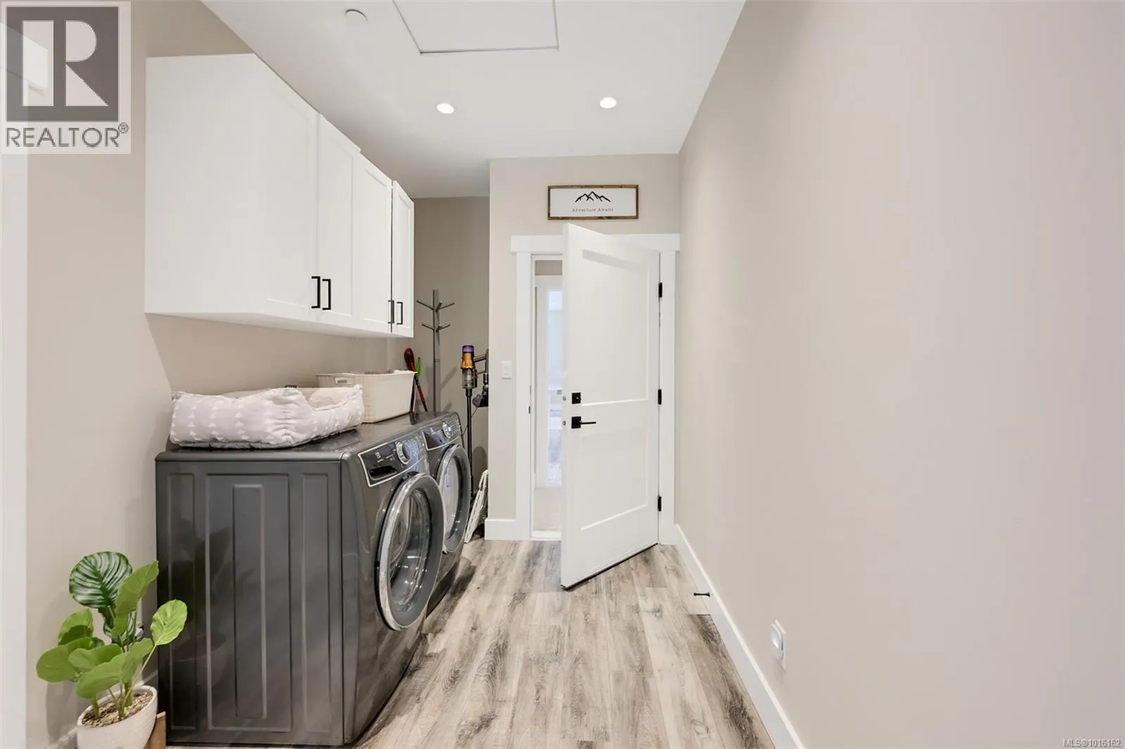 1141 Trailhead Lane