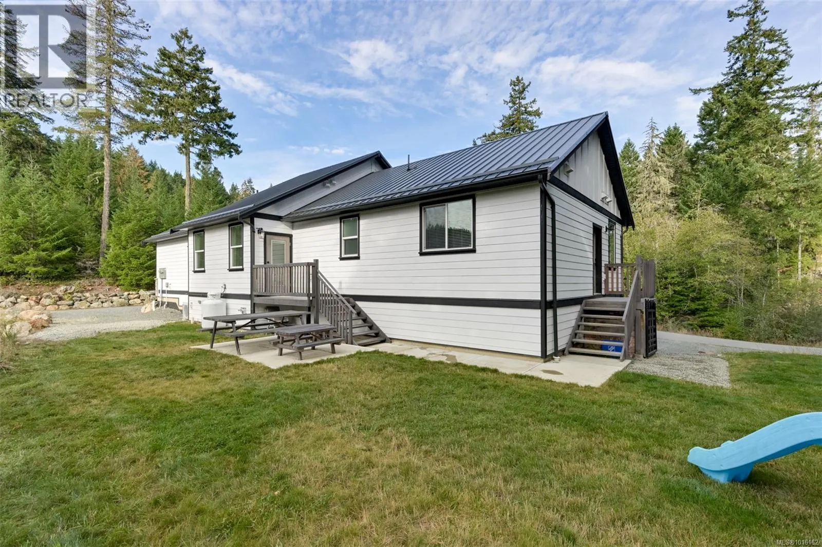 1141 Trailhead Lane